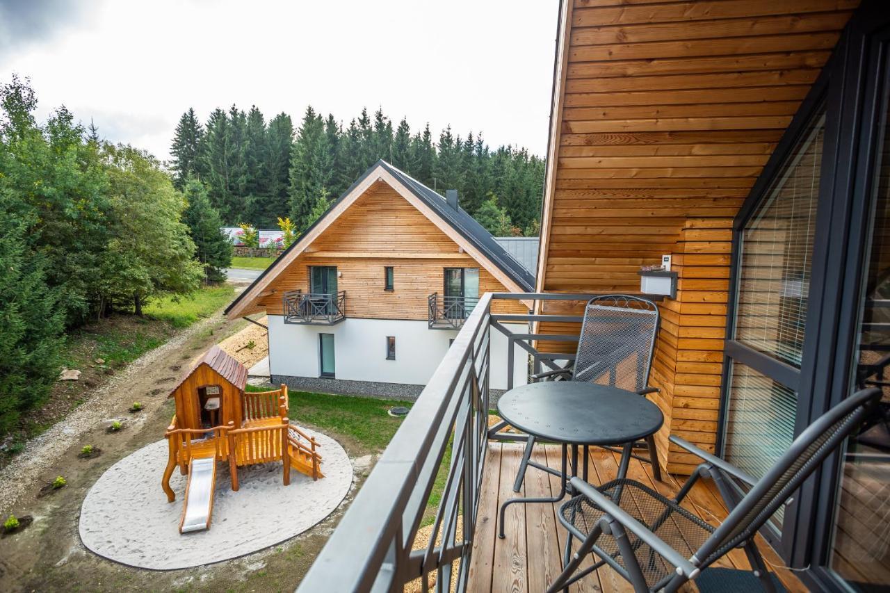 Ski Chalet Klinovec Loučná pod Klínovcem Eksteriør billede
