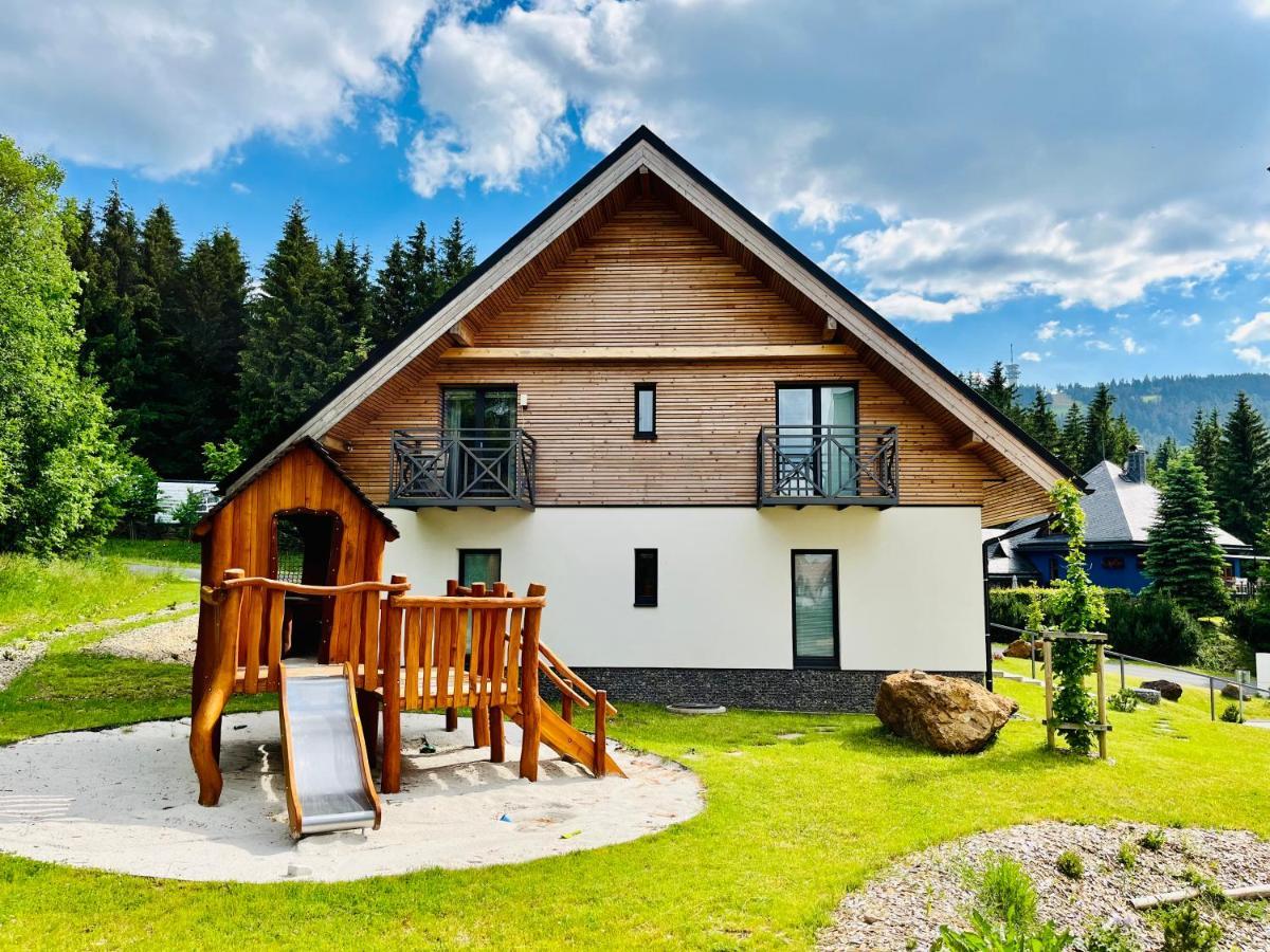 Ski Chalet Klinovec Loučná pod Klínovcem Eksteriør billede